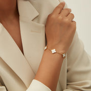 CLOVER BRACELET | WHITE PEARL